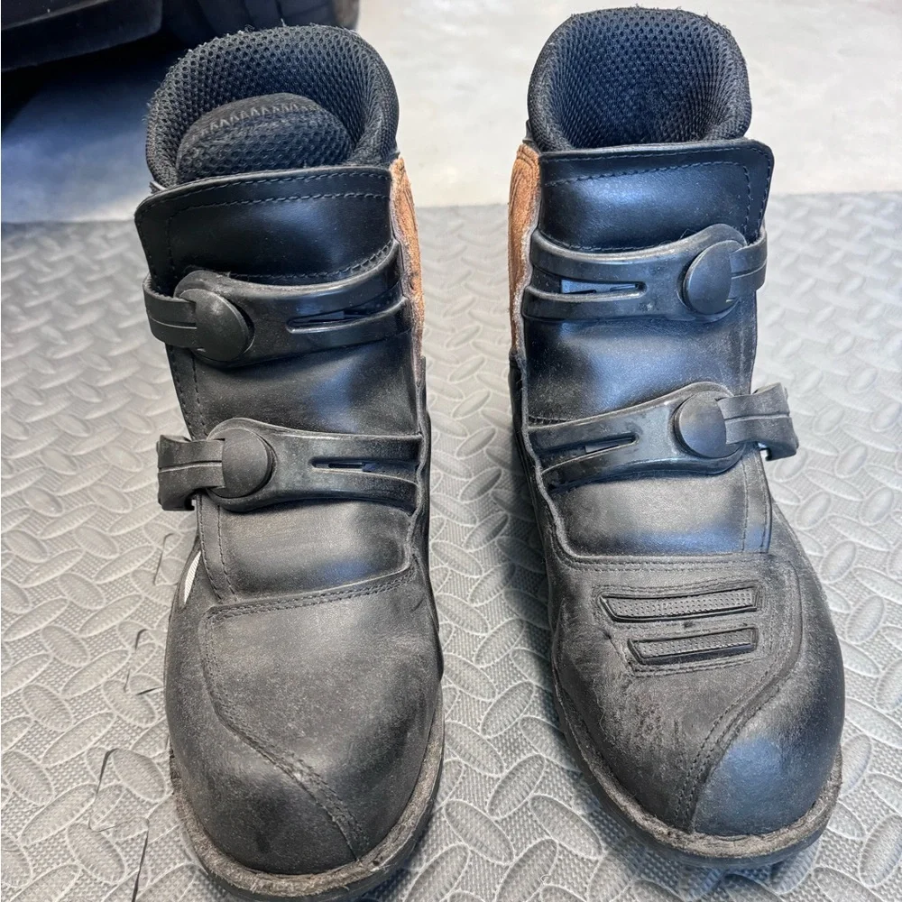 Icon Motorcycle Track Shoes - Picture 3 of 8